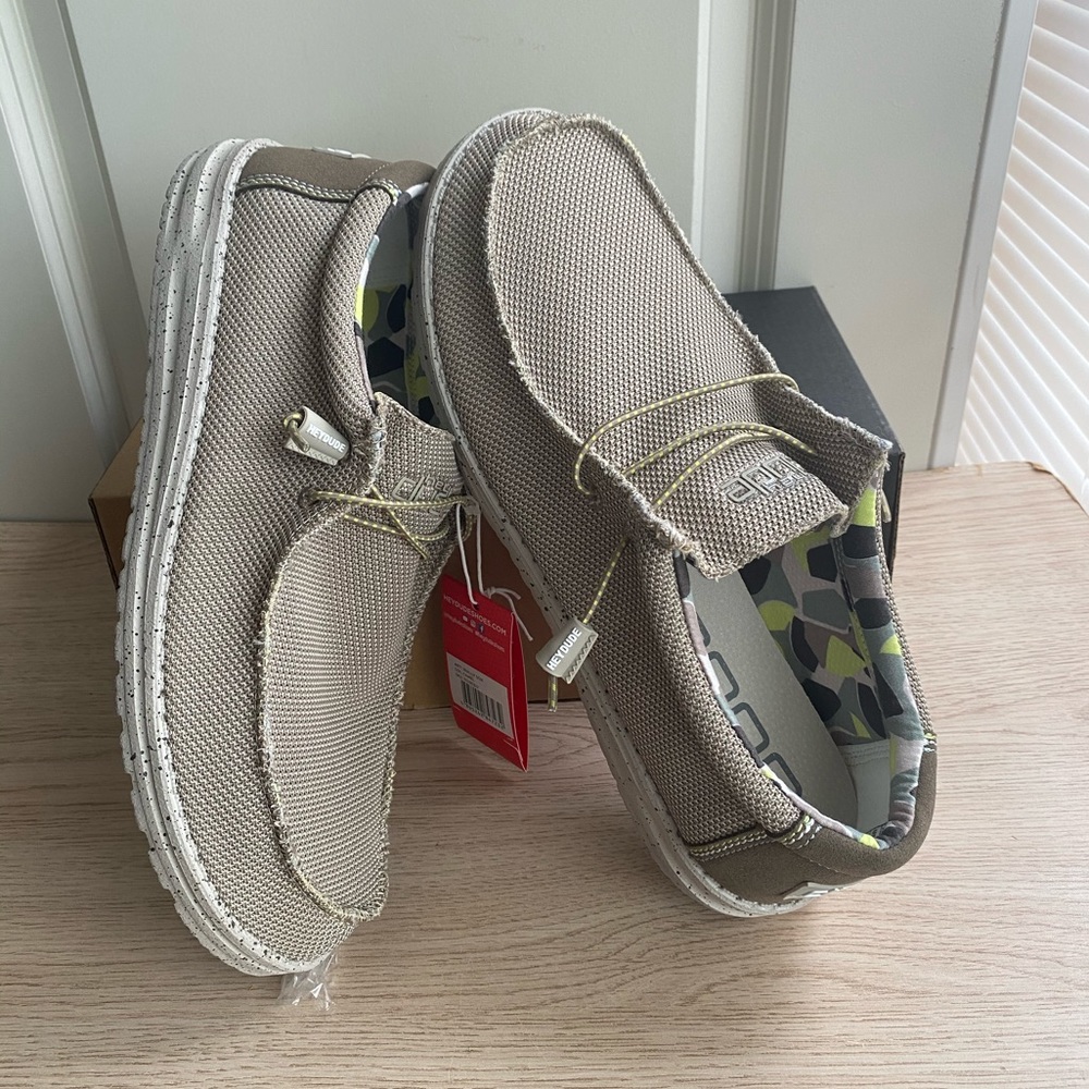 Brand New Hey Dude Slip on Shoes - Men 14 - Picture 9 of 10
